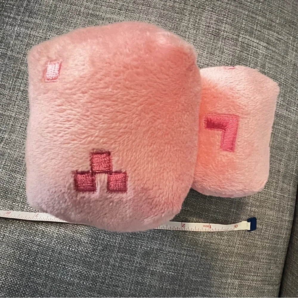 MINECRAFT Pig Pink and White Stuffed Animal